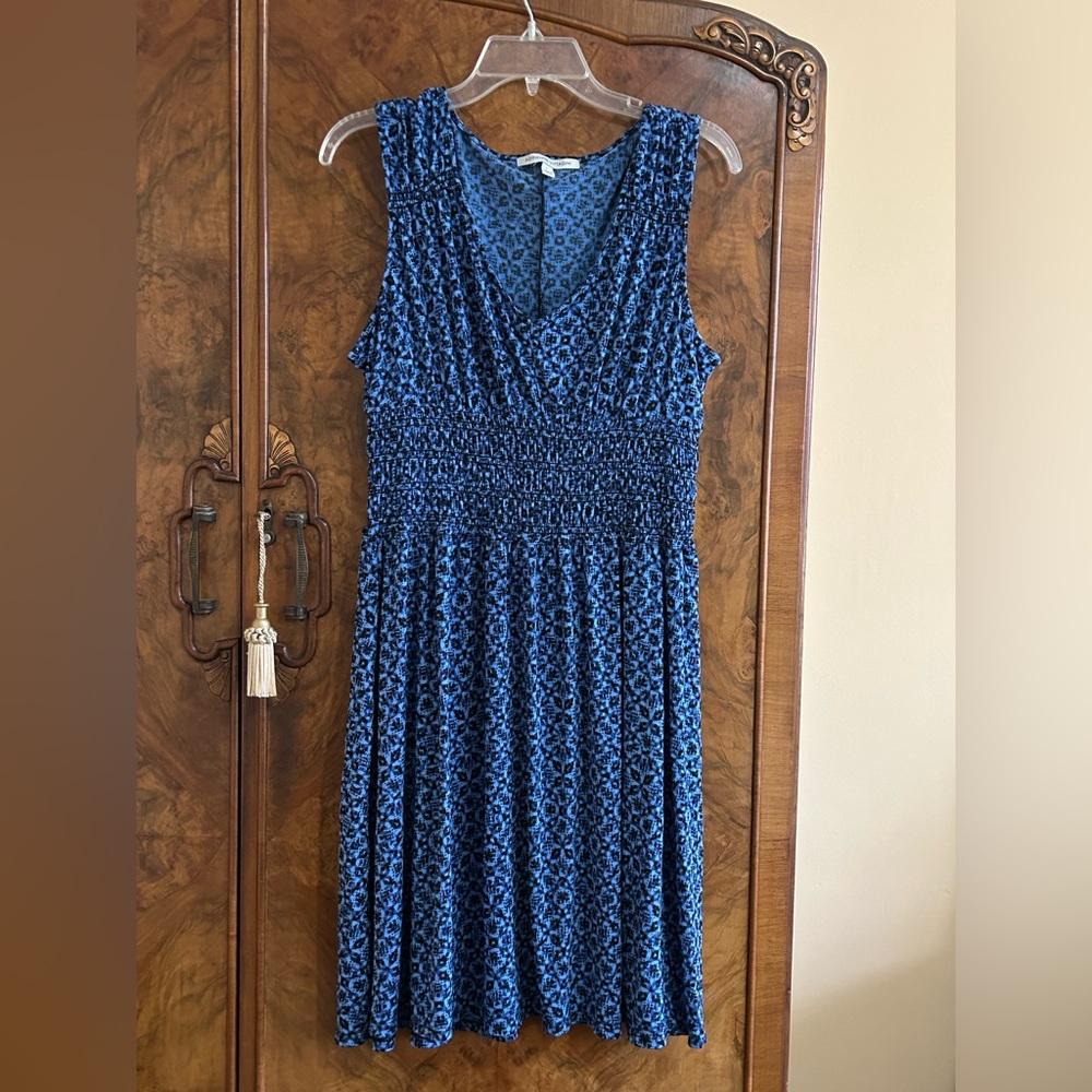Adrienne Vittadini smocked waist sleeveless dress L